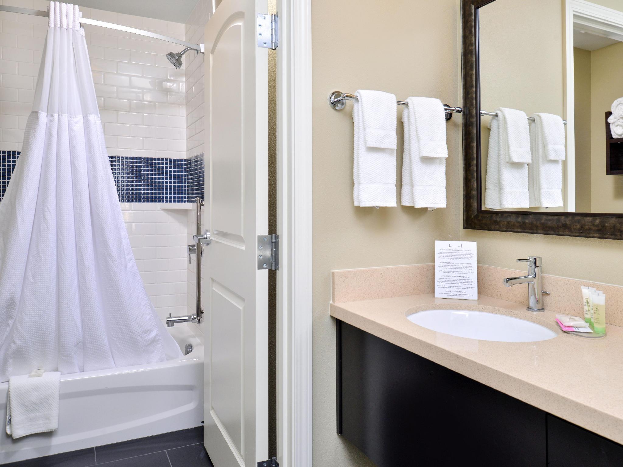 Staybridge Suites Rochester By Ihg Bagian luar foto