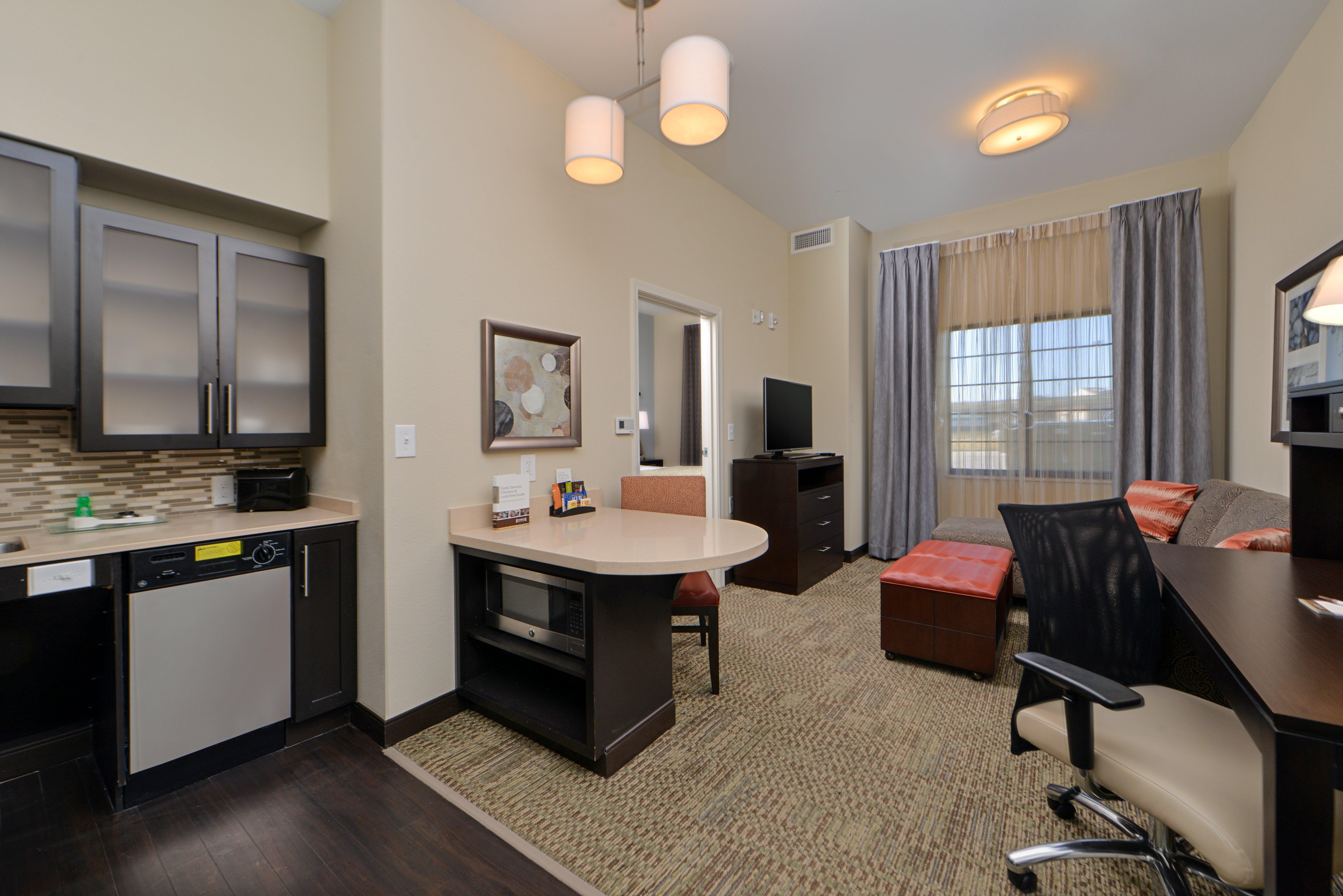 Staybridge Suites Rochester By Ihg Bagian luar foto