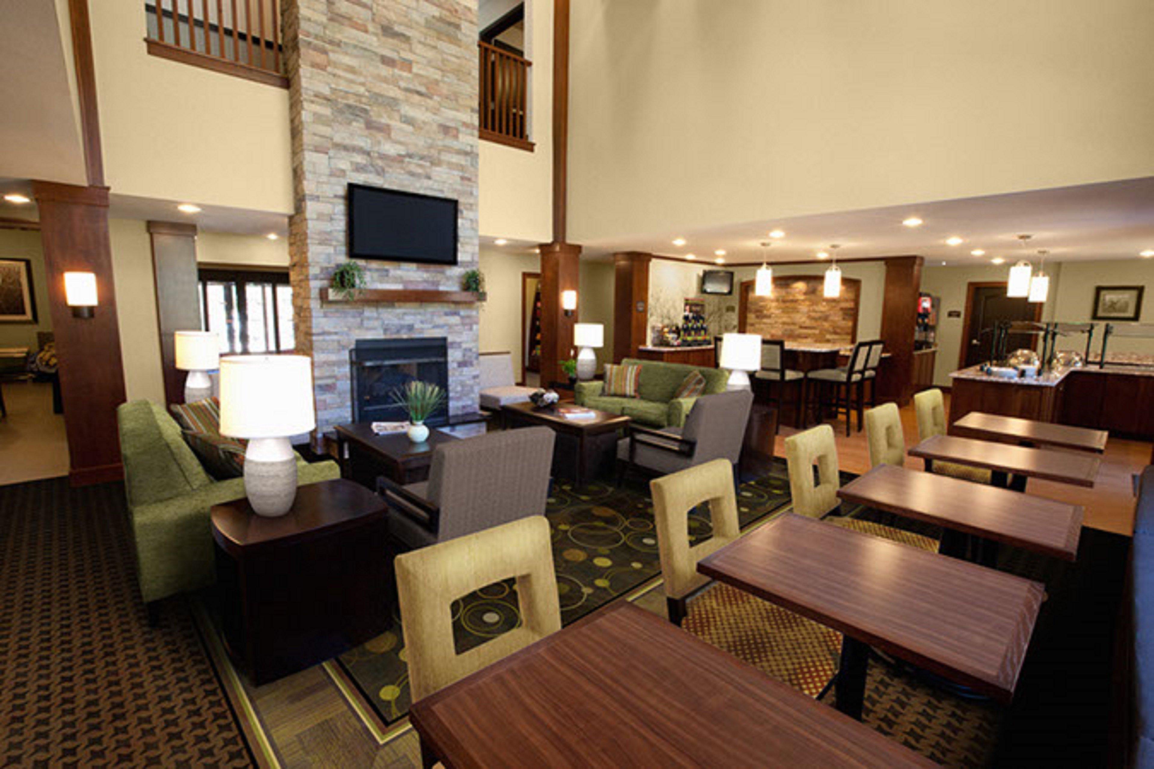 Staybridge Suites Rochester By Ihg Bagian luar foto