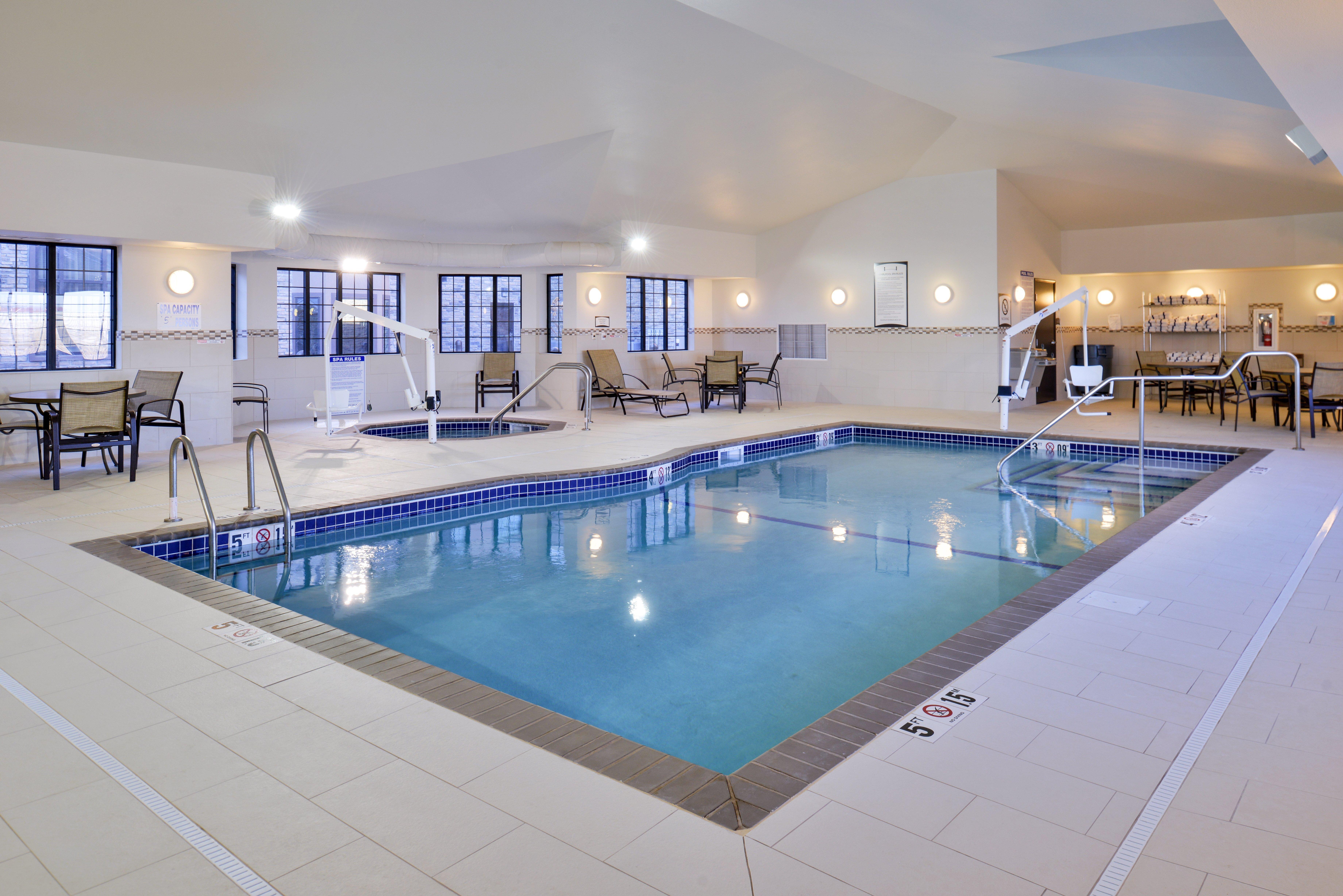 Staybridge Suites Rochester By Ihg Bagian luar foto